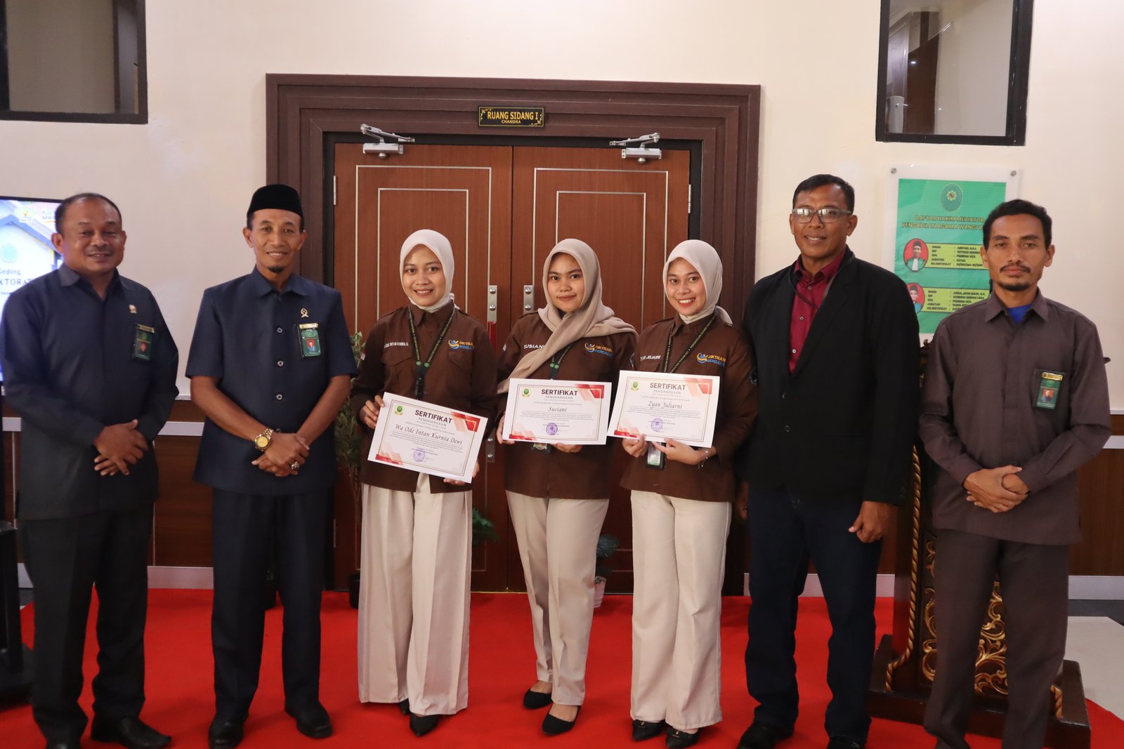 Penyerahan sertifikat