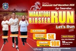 KETUA I DHARMAYUKTI KARINI CABANG WANGI WANGI MERAIH JUARA II DALAM FUN RUN 5 KM PUTRI